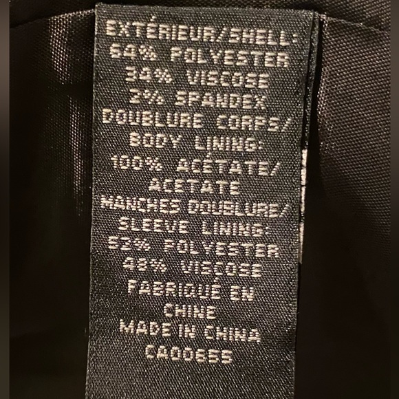 RW&CO. Limitless Fitted Blazer - Picture 8 of 9